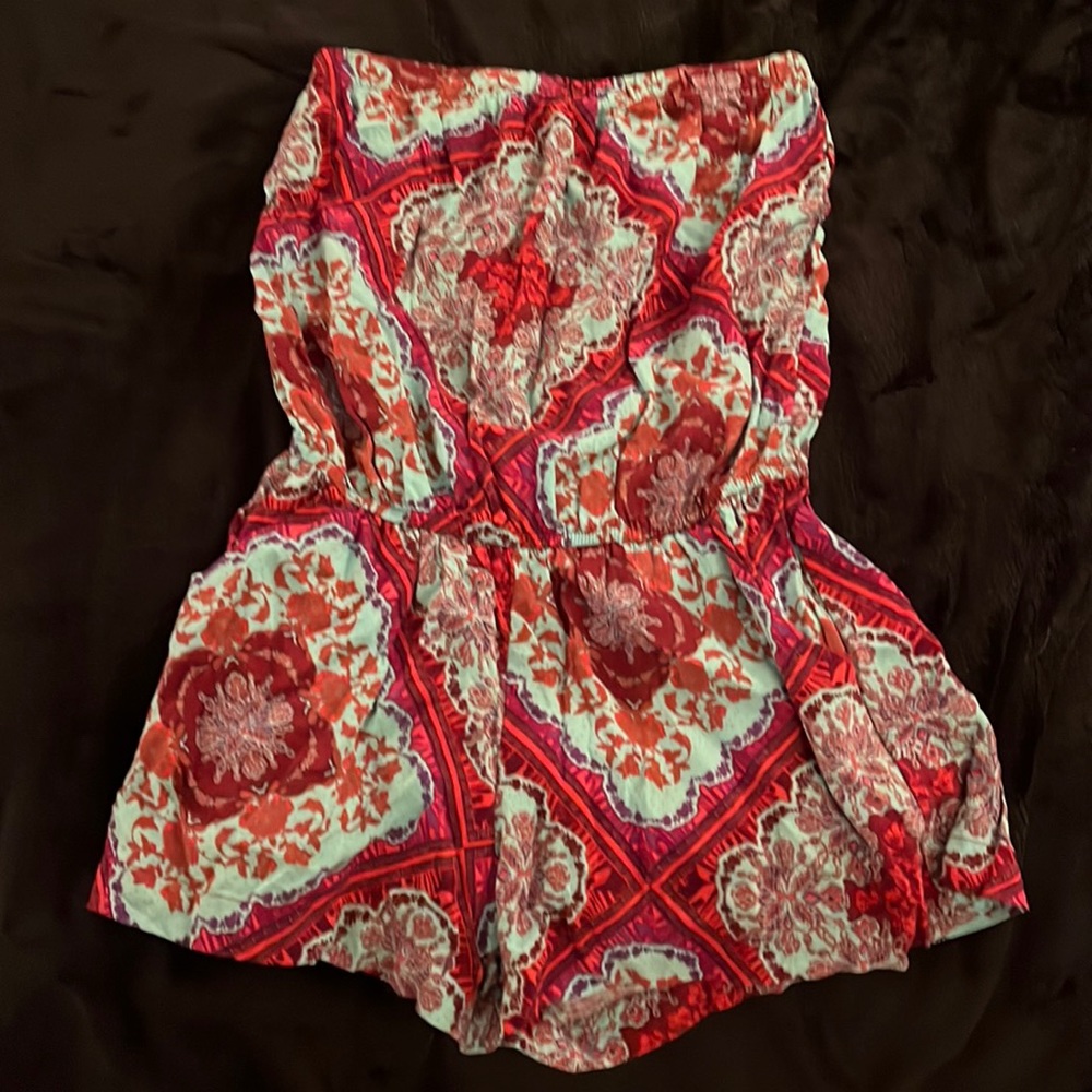 Socialite Red and Blue Romper with Pockets size Small